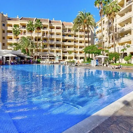 Apartament Pacific Harbor Pool View