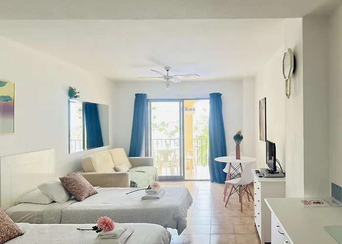 Apartment Pacific Harbor Pool View Los Cristianos (Tenerife)